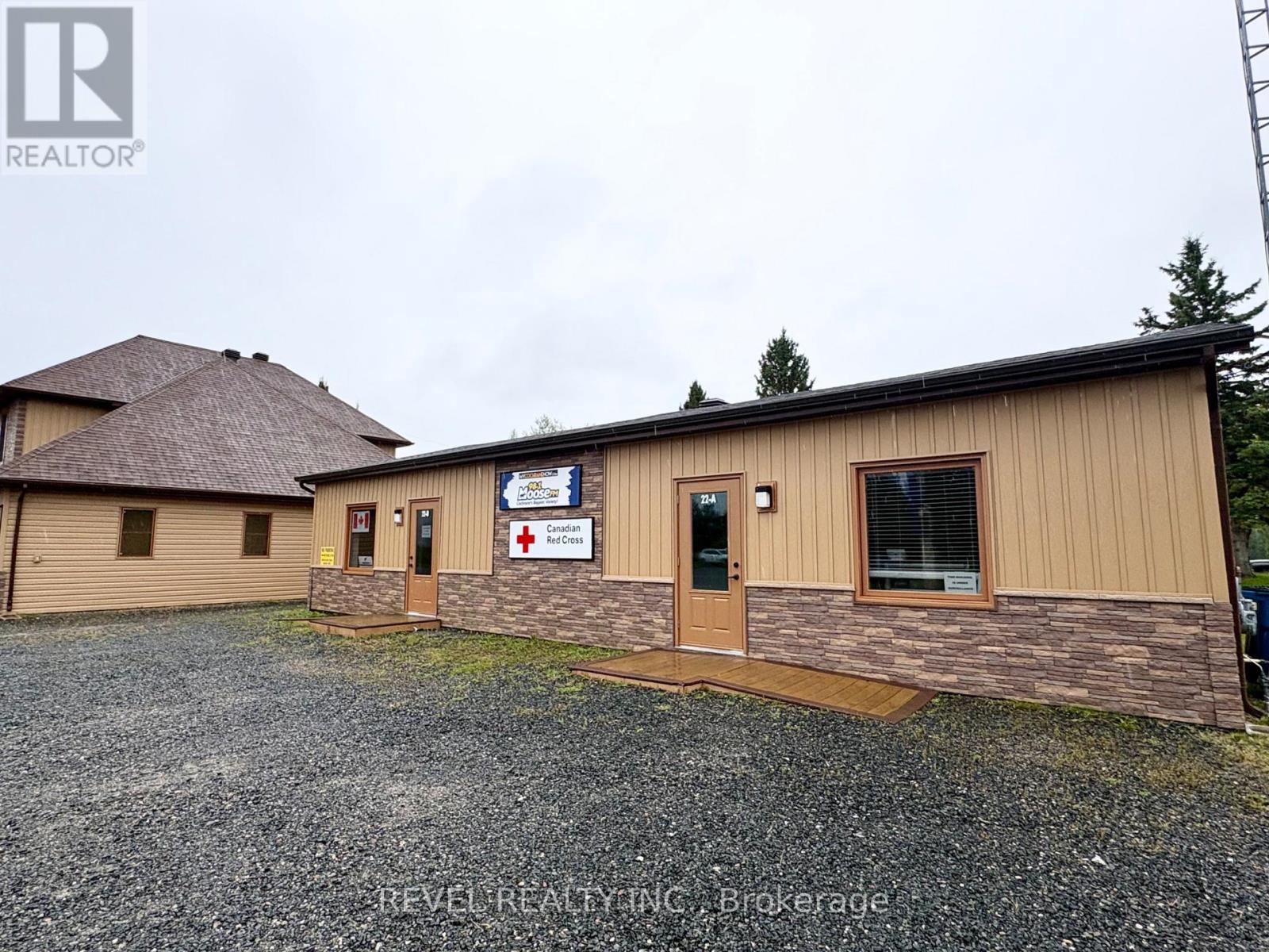 22 FIFTH AVENUE, Cochrane — photo 3