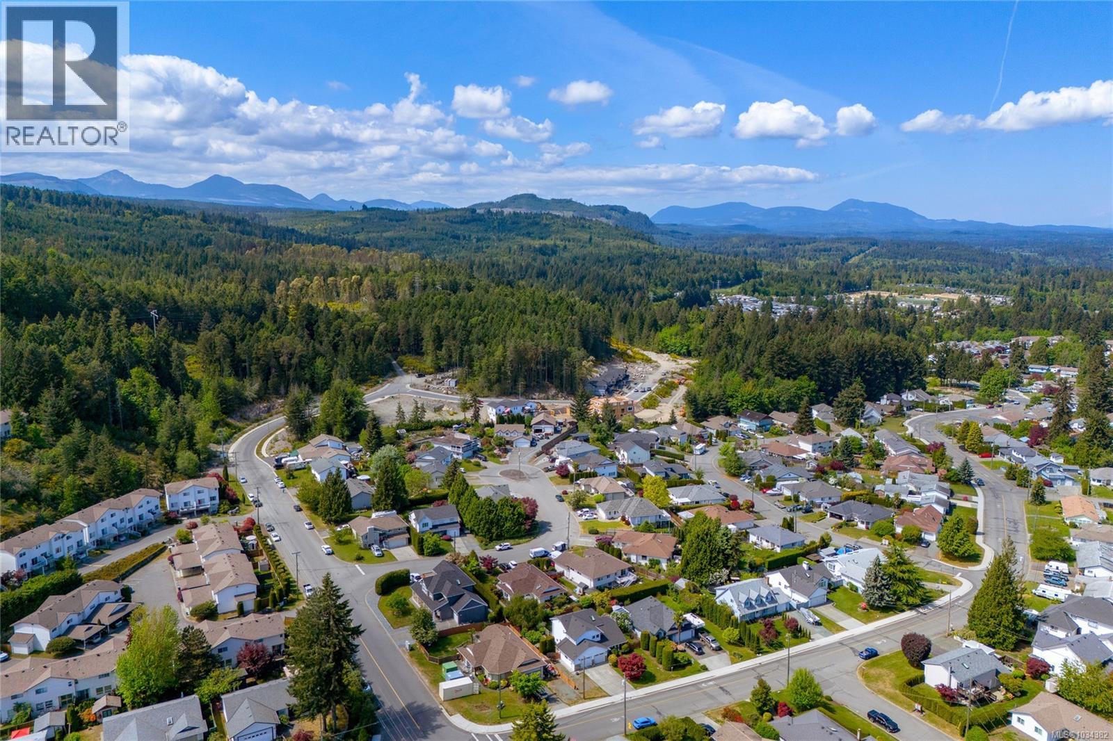 810 Colonia Dr - Image 51