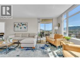 Full bathroom - 160 Lakeshore Drive Unit# 1006, Penticton, BC V2A9C2 Photo 10