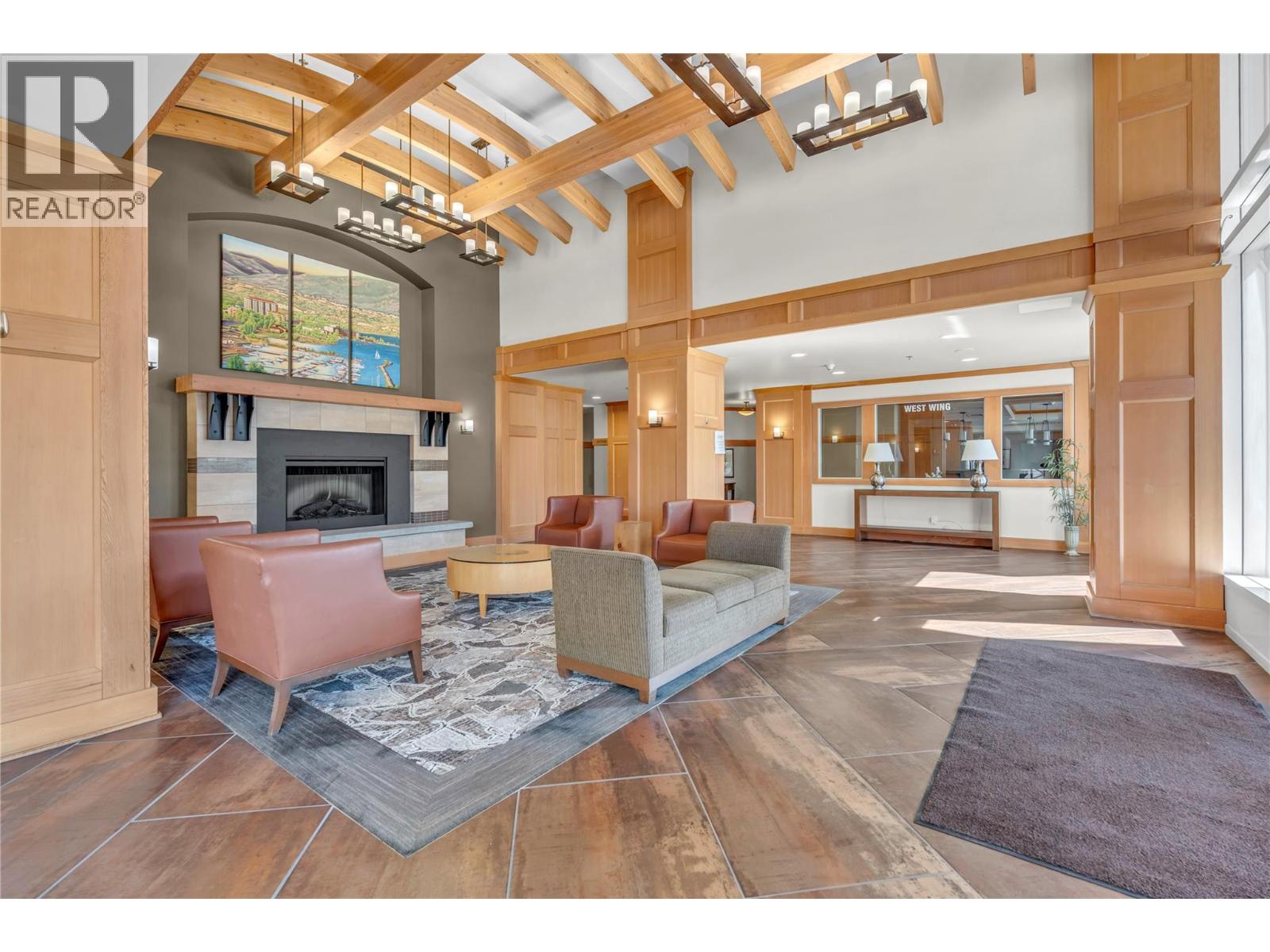 #1006 160 Lakeshore Drive - 36