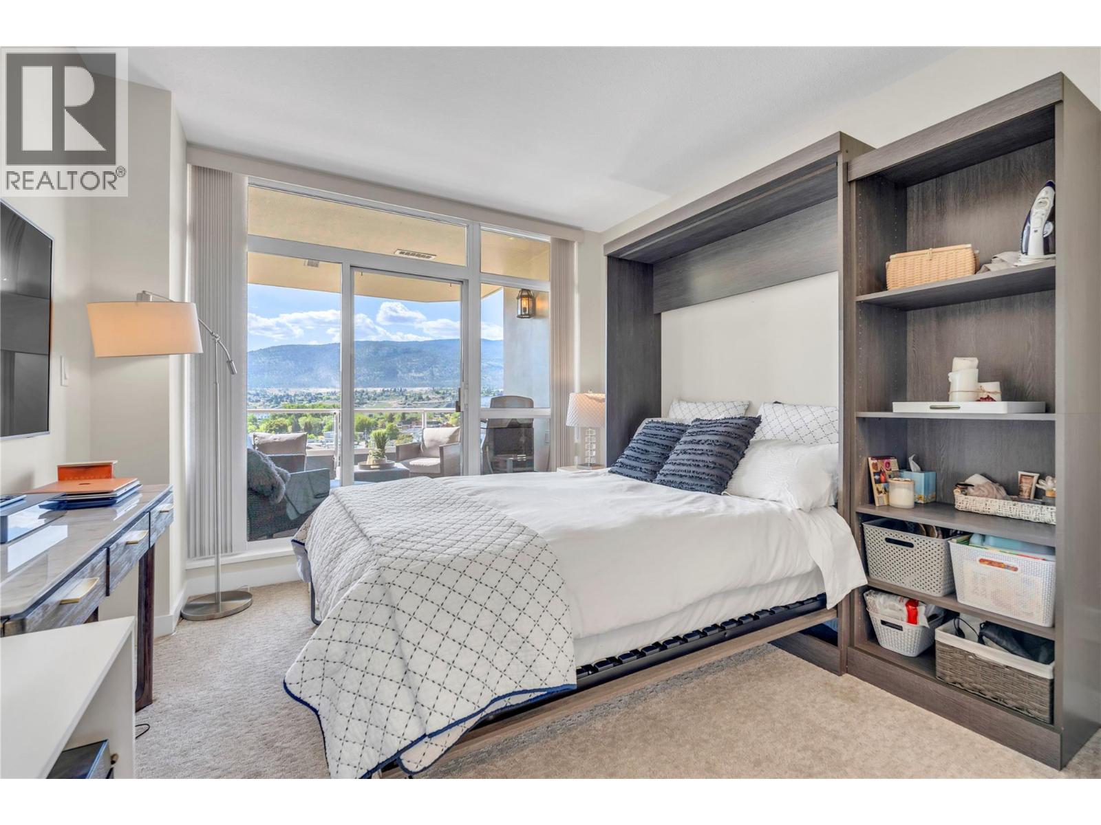 #1006 160 Lakeshore Drive - Image 23