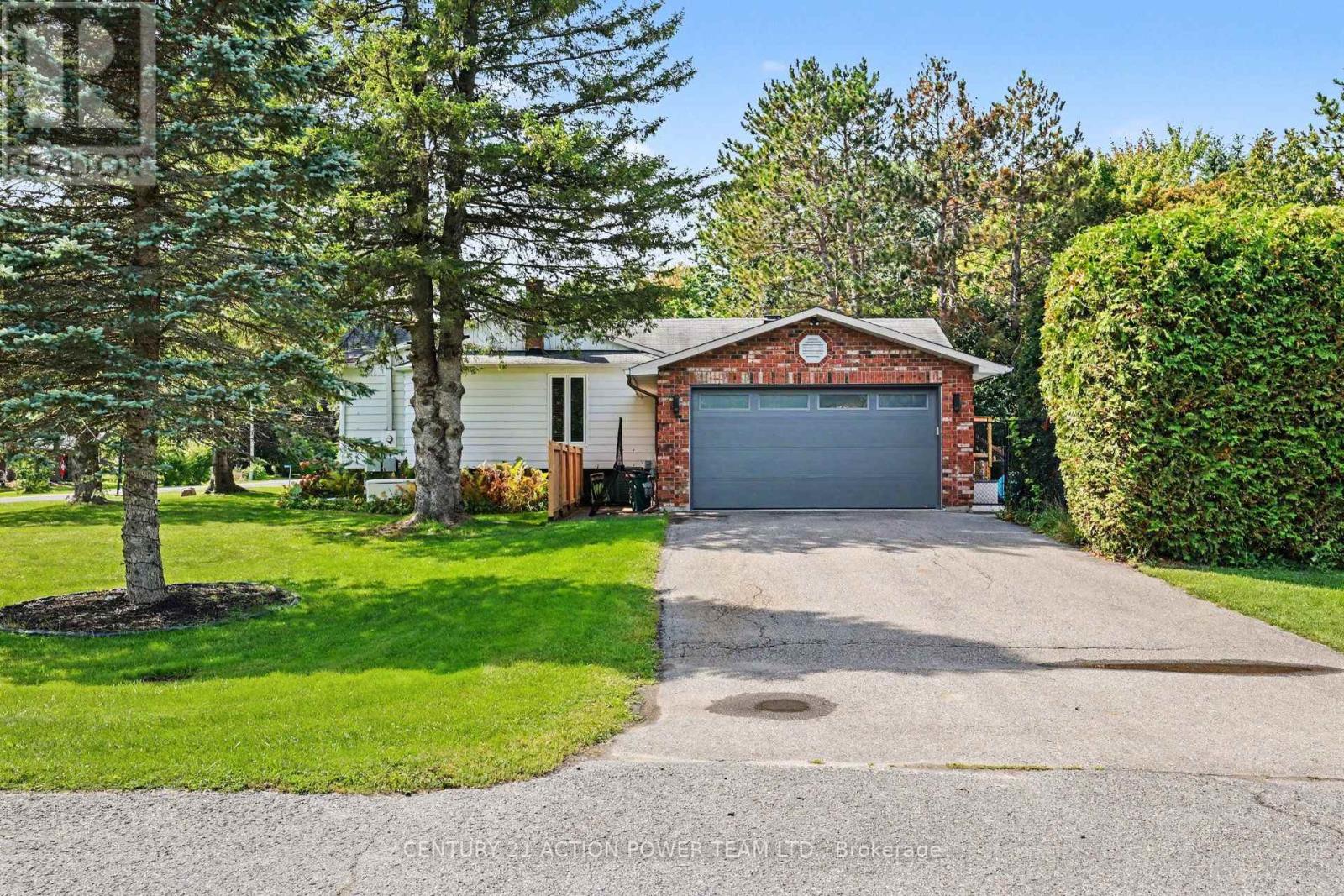 980 GALAXIE AVENUE - 5