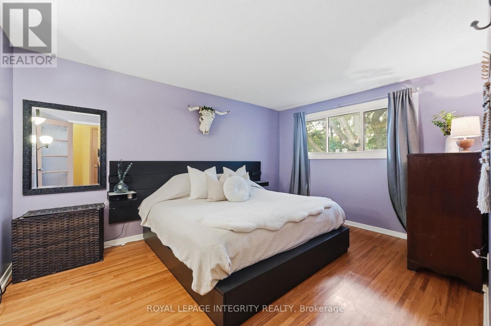 4 Bed, 2 Bath House for Sale in Ottawa – 26 WOODMOUNT CRESCENT, Ottawa – MLS# X13767374 - Image 20