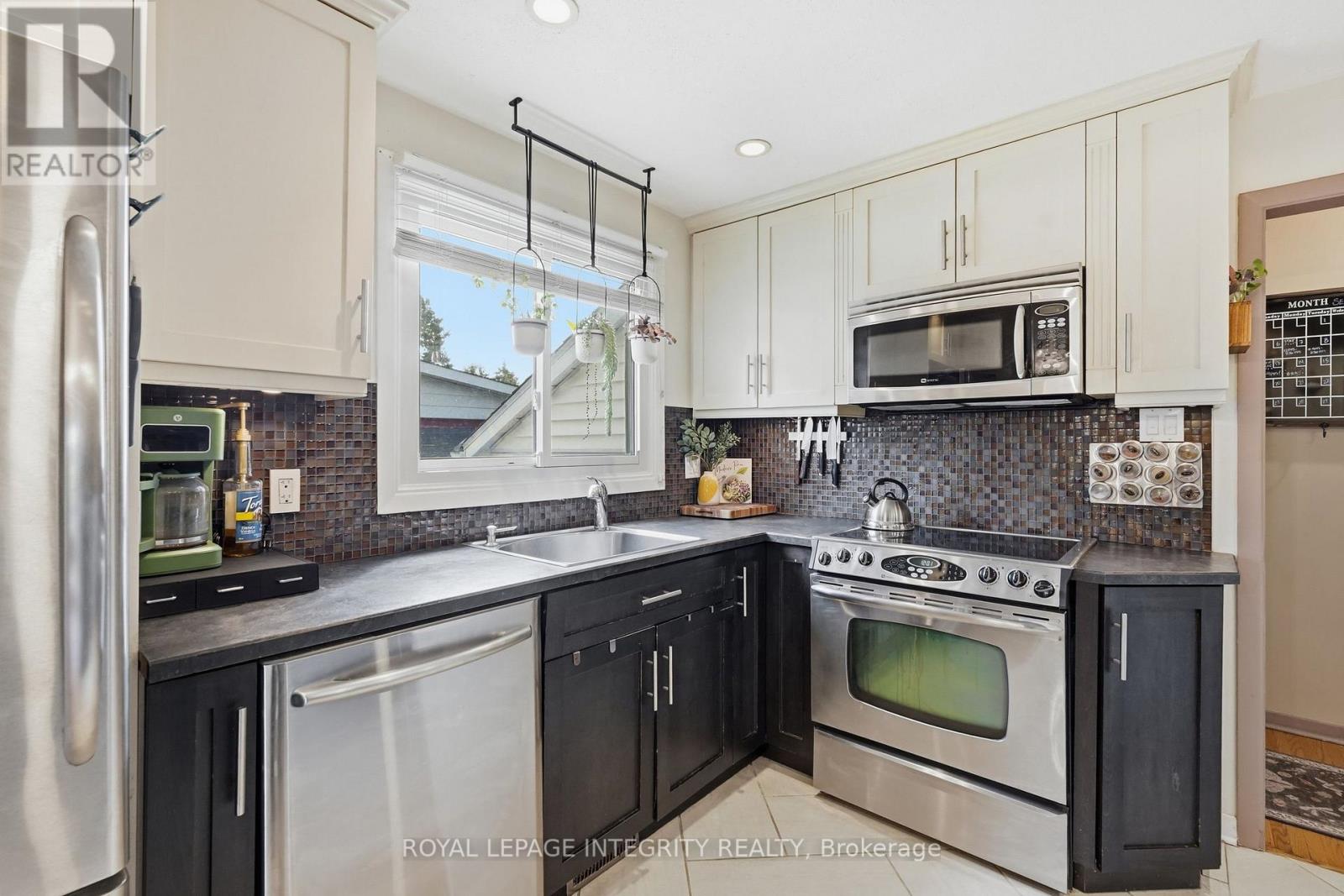 26 WOODMOUNT CRESCENT, Ottawa — photo 7