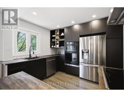 2092 Eric Crescent, Ottawa, ON K1B4P4 Photo 10