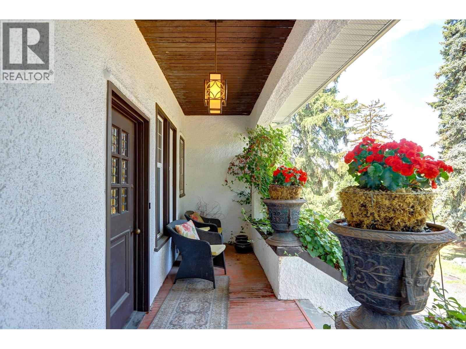 5482 Silver Star Road - 5