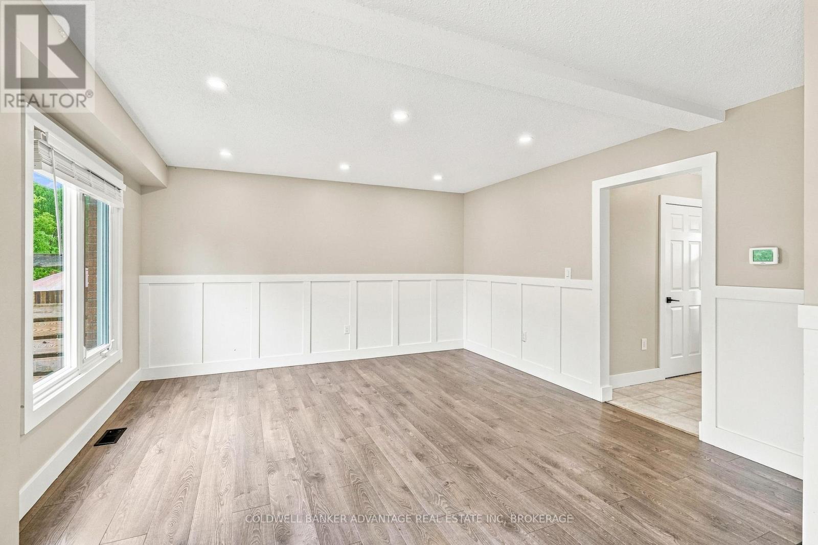39 DUNDEE DRIVE - Image 16