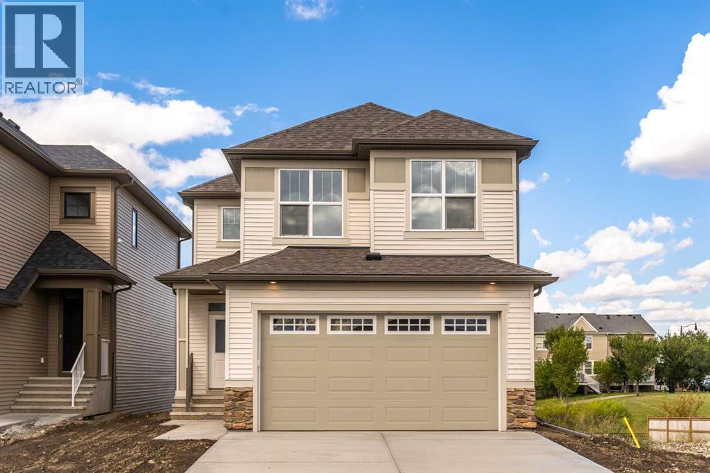 308 Montrose Crescent SE - 1