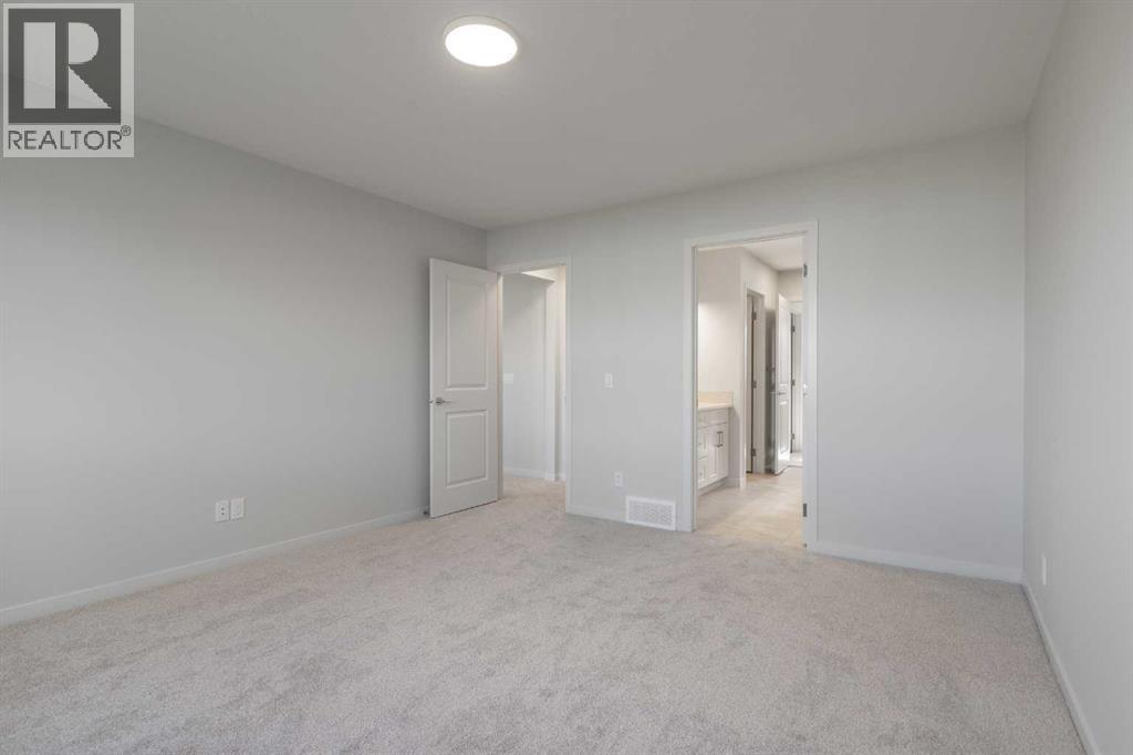 308 Montrose Crescent SE - 21
