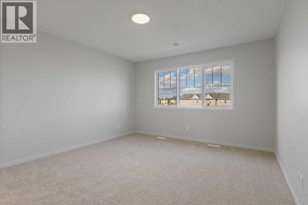 308 Montrose Crescent SE - Image 20