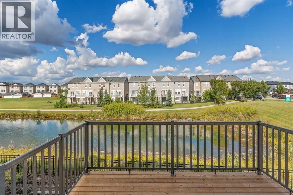 308 Montrose Crescent SE - 10