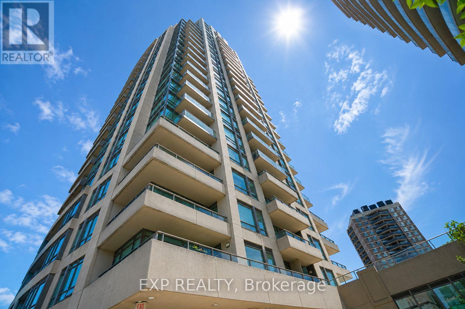 #404 500 ST CLAIR AVENUE W - 27