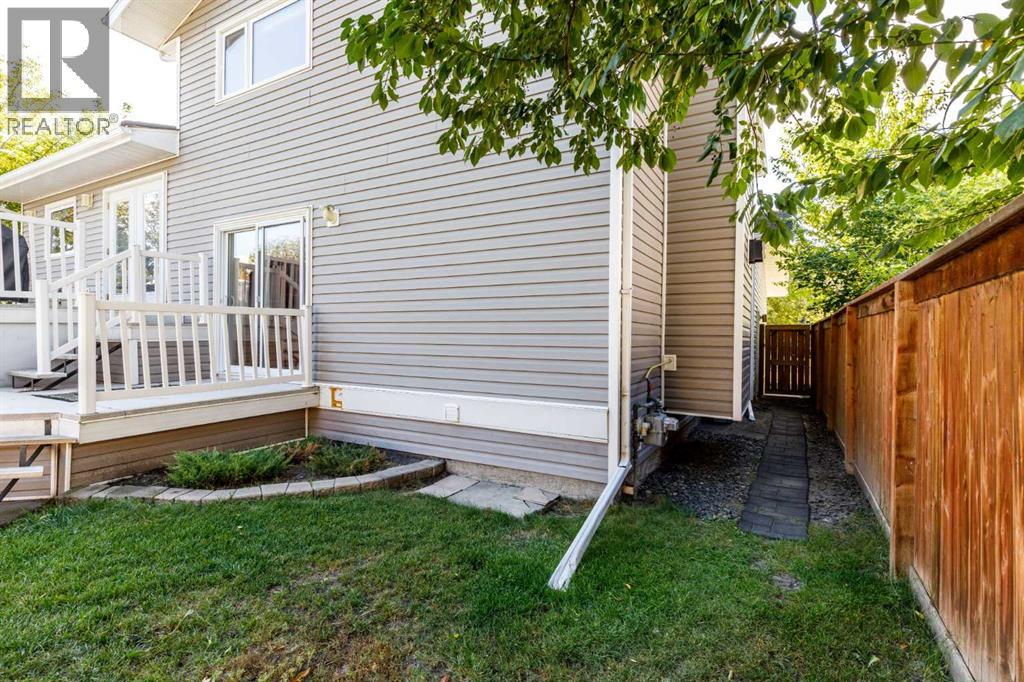Listing photo – 49 Rutledge Crescent E, Red Deer