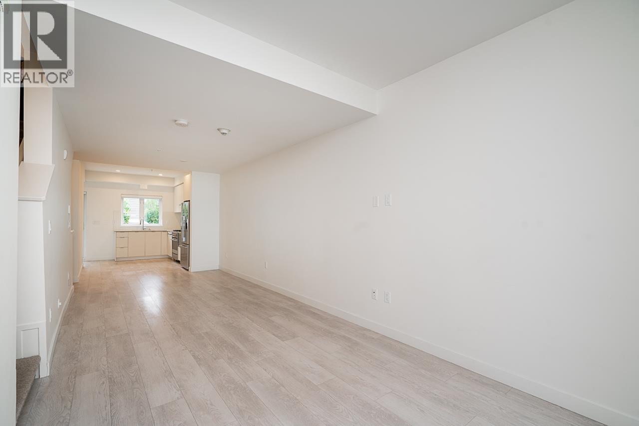 144 678 FAIRVIEW STREET, Coquitlam — photo 7