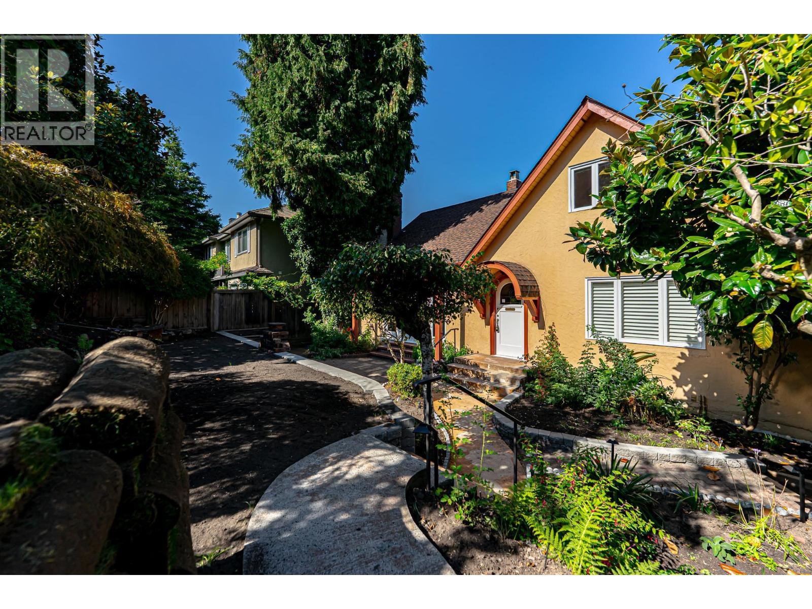 4327 LOCARNO CRESCENT, Vancouver — photo 2