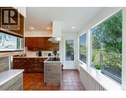 4327 Locarno Crescent, Vancouver, BC V6R1G2 Photo 9