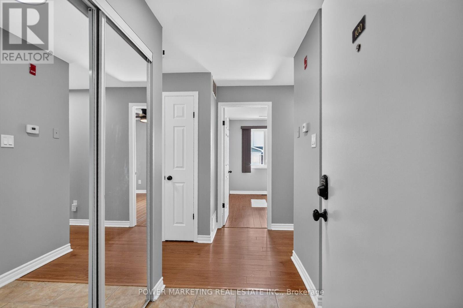 House for Rent in Ottawa – 100 – 902 NOTRE DAME STREET, Ottawa – By Peter Sagos - Image 27