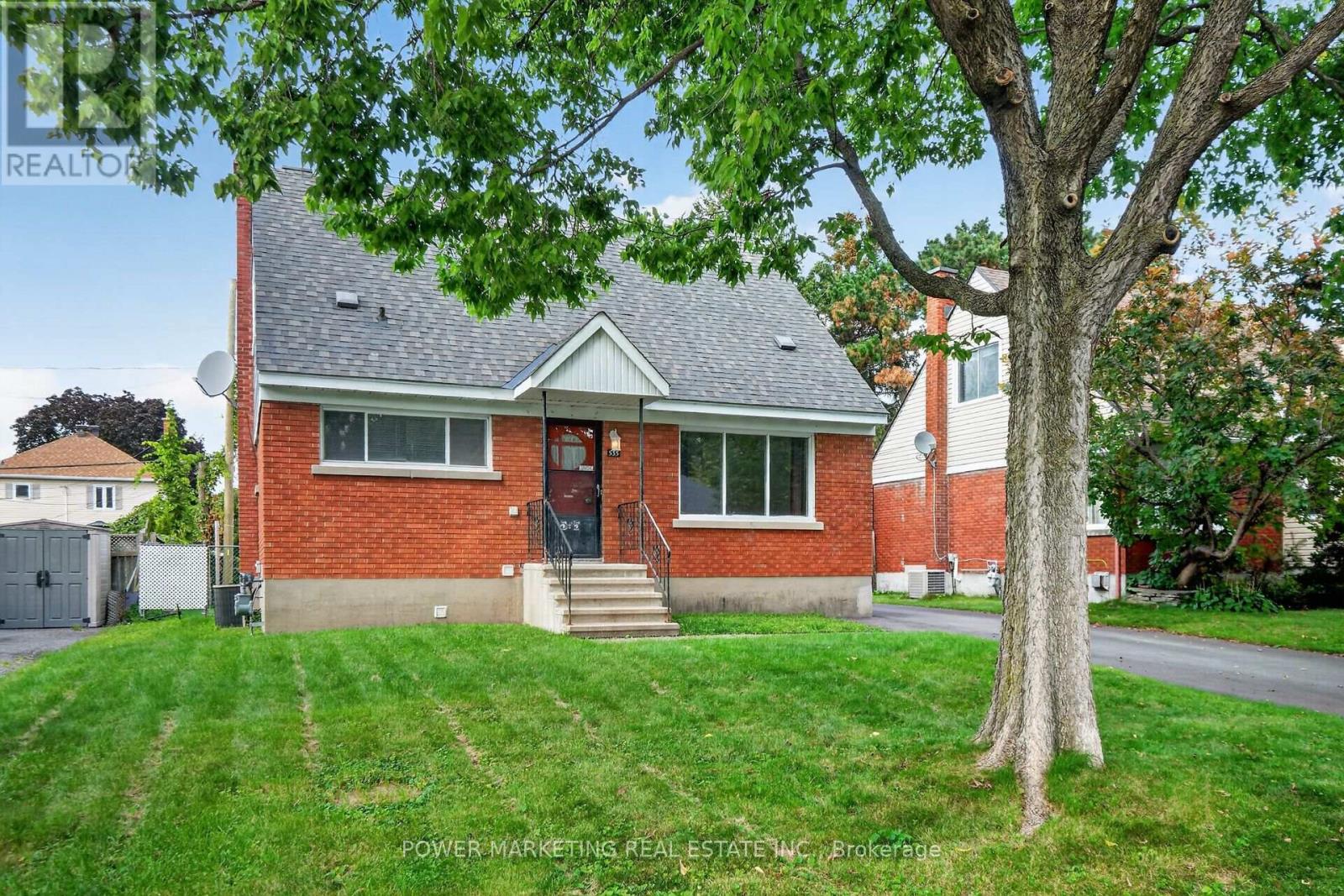535 DUNBRACK STREET - 2