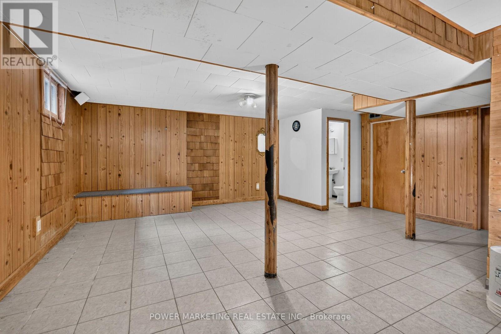 535 DUNBRACK STREET - 41