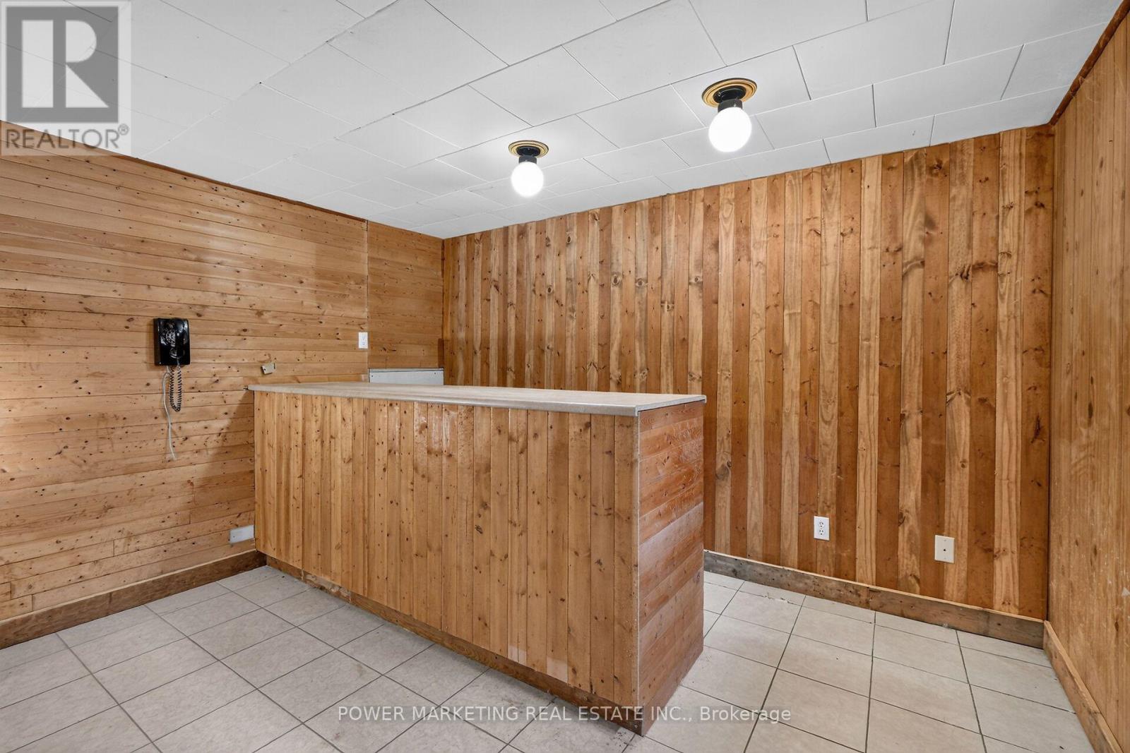 535 DUNBRACK STREET - Image 44
