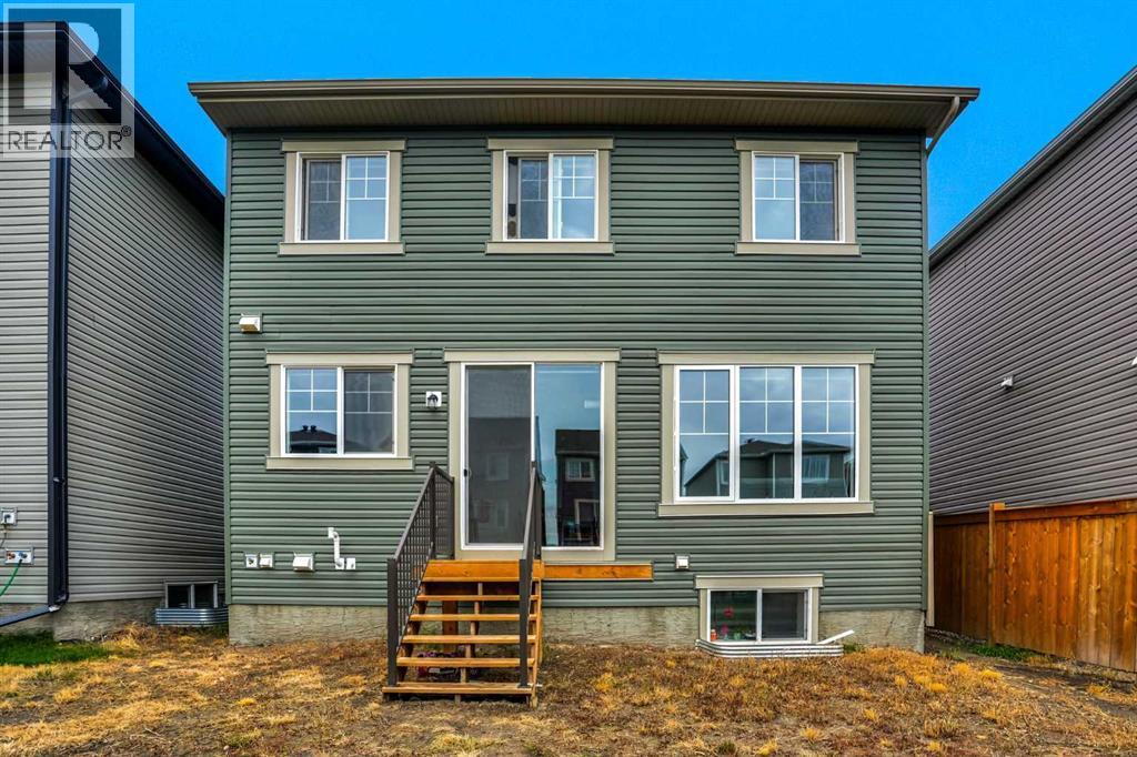 609 Southwinds Close SW - 37