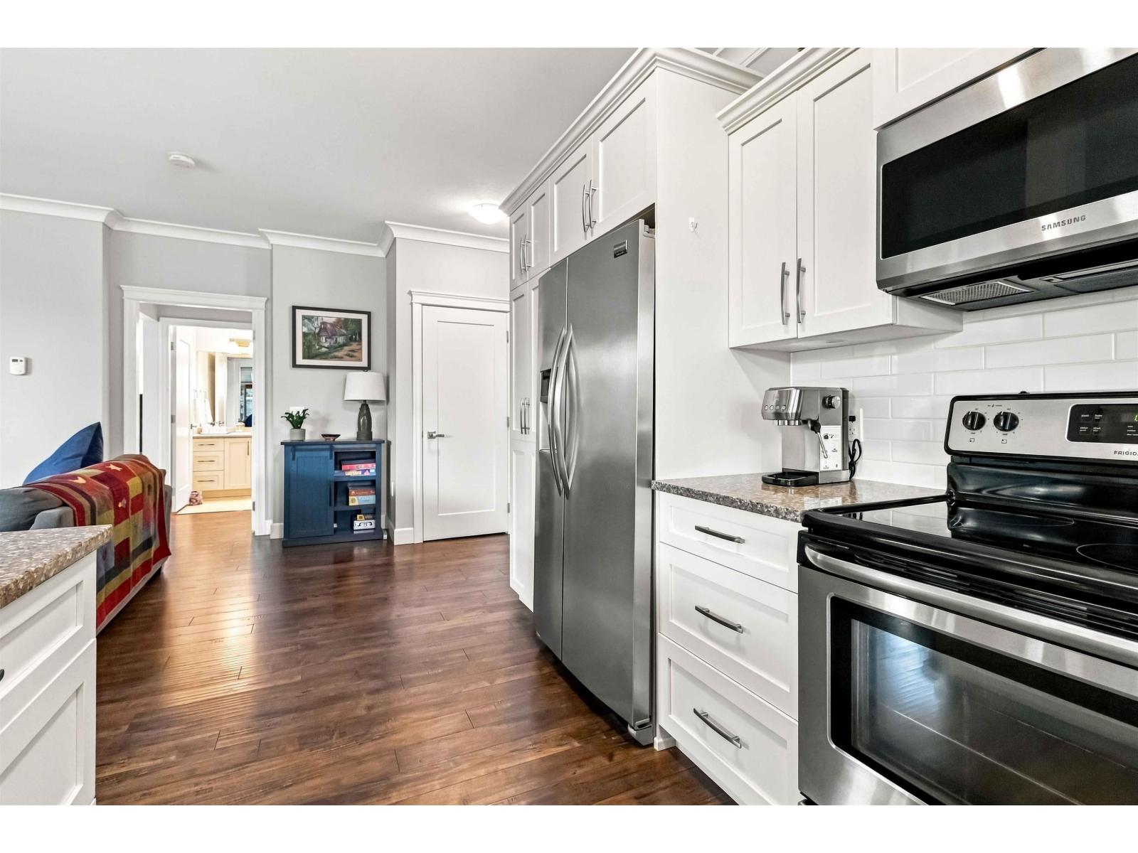 105 45746 KEITH WILSON ROAD, Vedder Crossing, Chilliwack