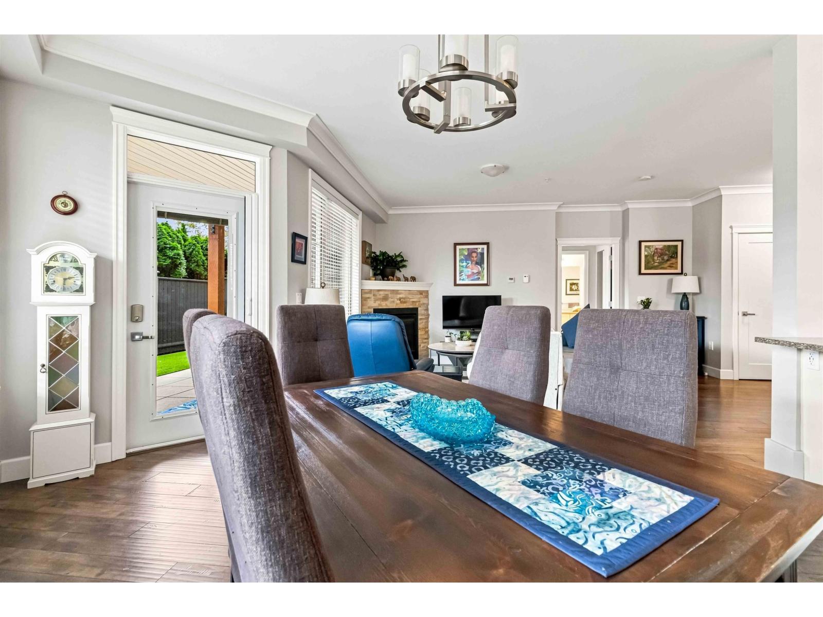 105 45746 KEITH WILSON ROAD, Vedder Crossing, Chilliwack