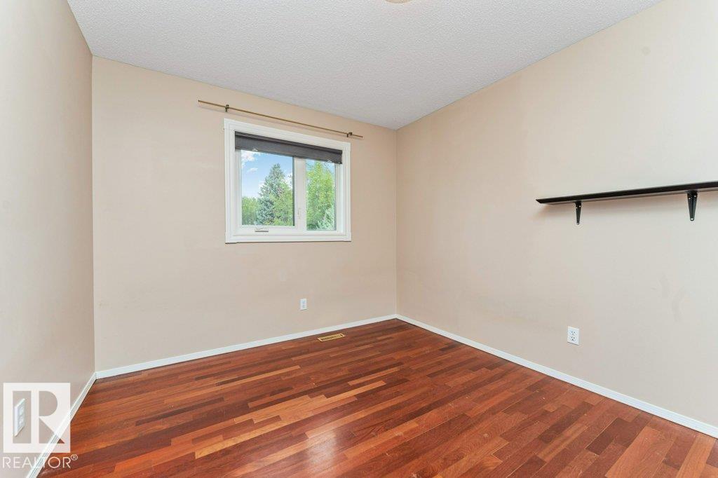 3723 30 ST NW - 32