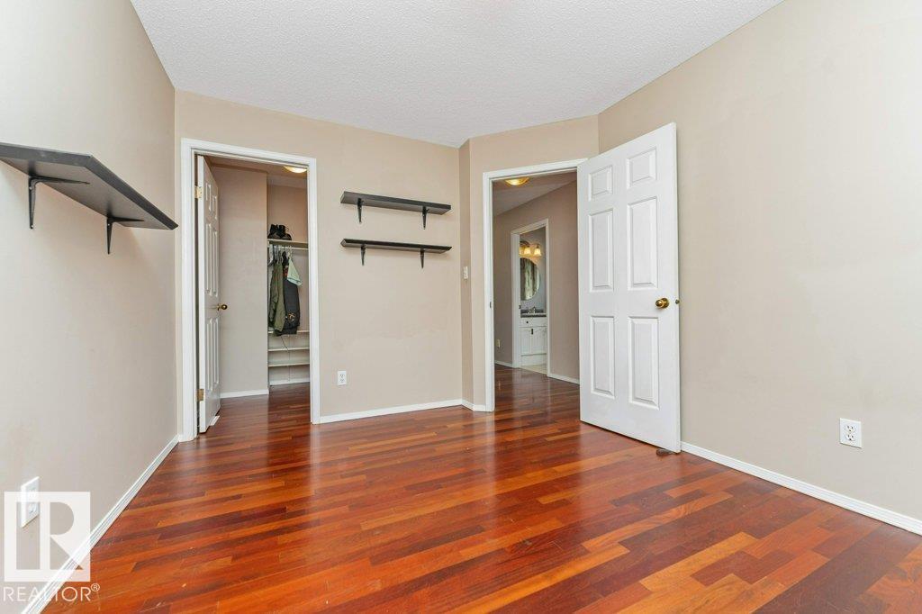3723 30 ST NW - 33