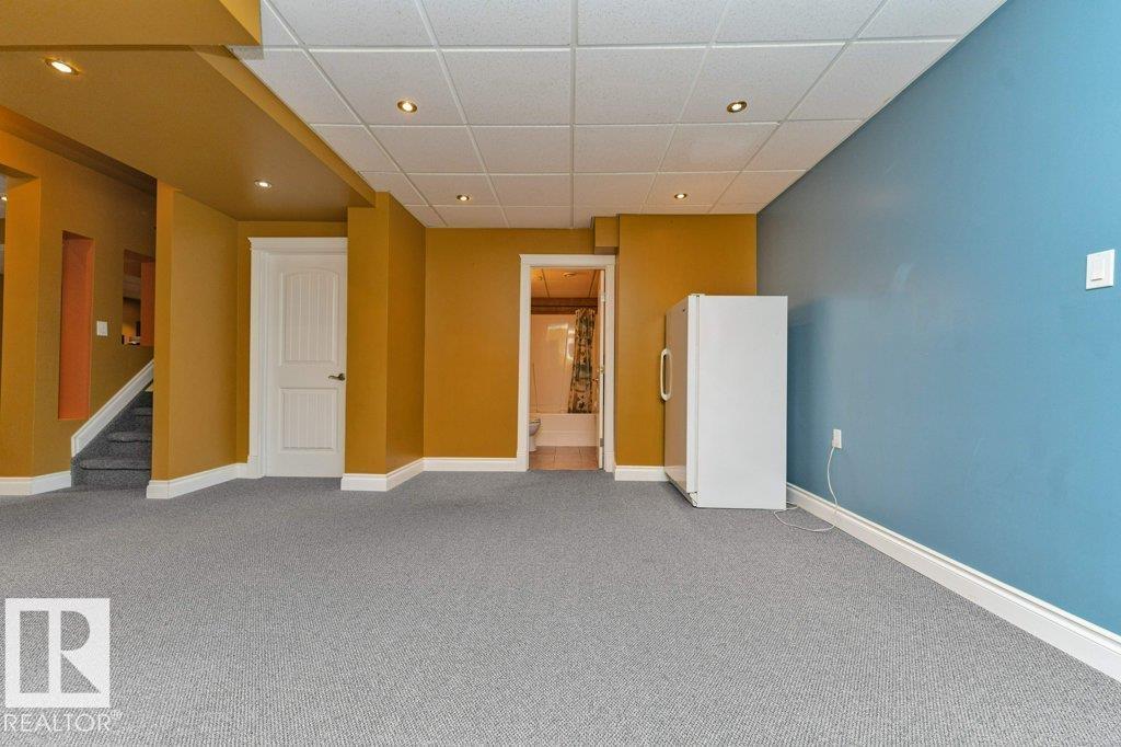 3723 30 ST NW - 39