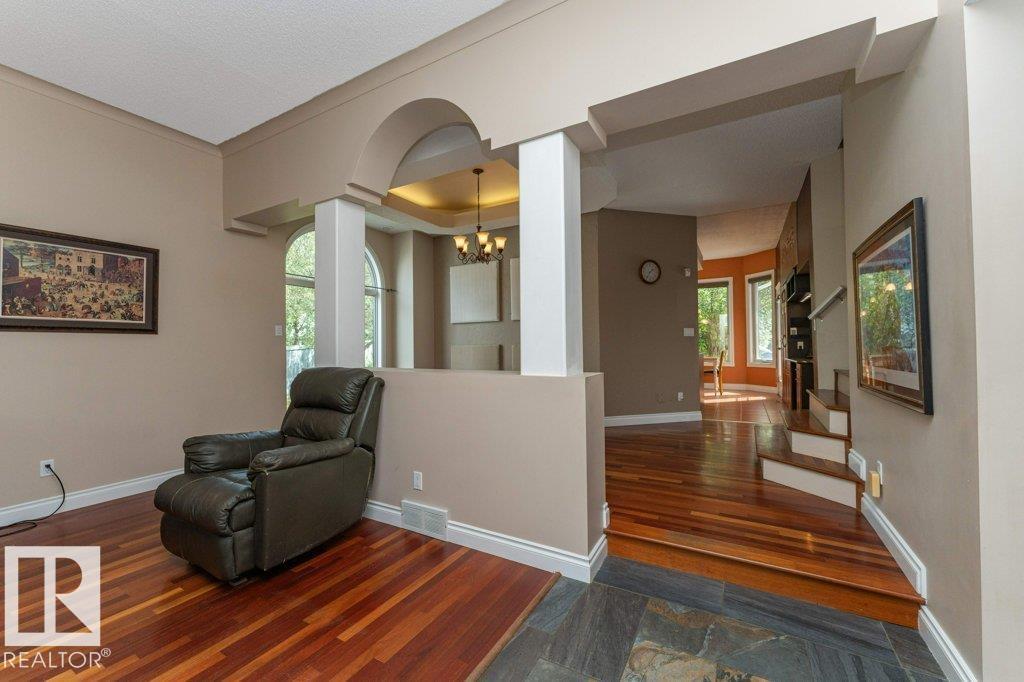 3723 30 ST NW - 6