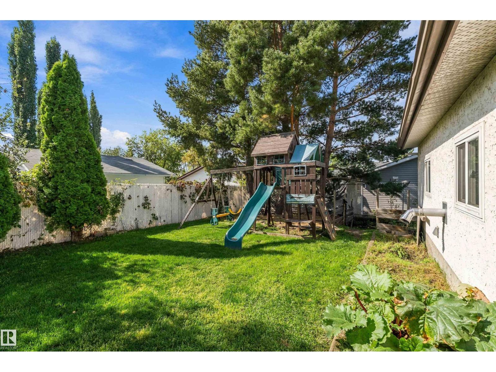 3520 39 ST - 27