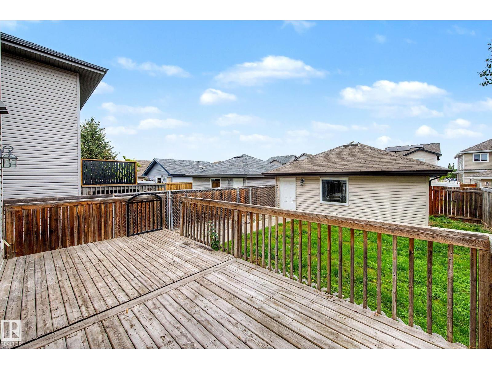 5 DICKENS ST - 29