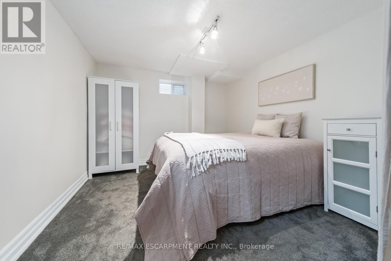 2760 CATHIAN COURT - Image 34