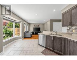 10 Checkerberry Crescent, Brampton, ON L6R2T2 Photo 12