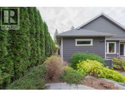 Kitchen - 3054 Keystone Dr, Duncan, BC V9L0E1 Photo 8