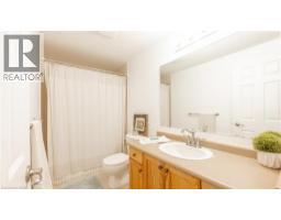 85 Bankside Drive Unit# E34, Kitchener, ON N2N3M4 Photo 14