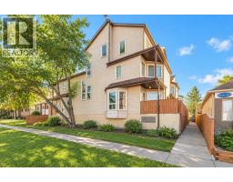 11, 113 22 Avenue NE - photo 1