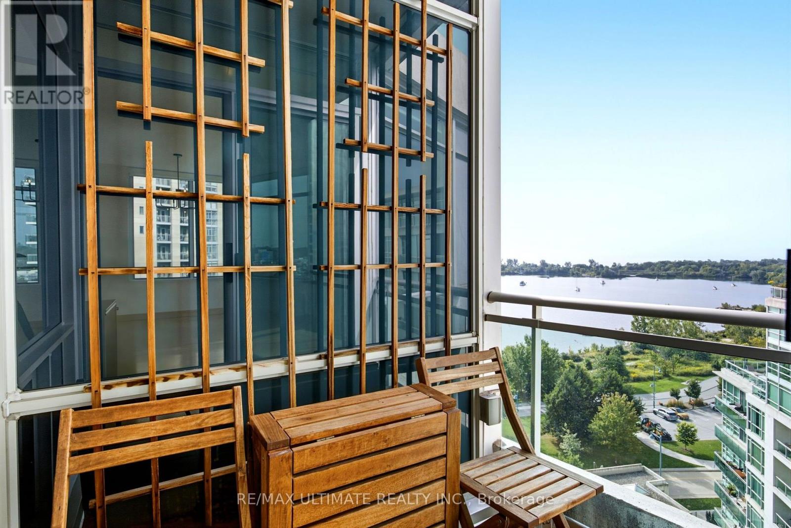 #1113 5 MARINE PARADE DRIVE - 21