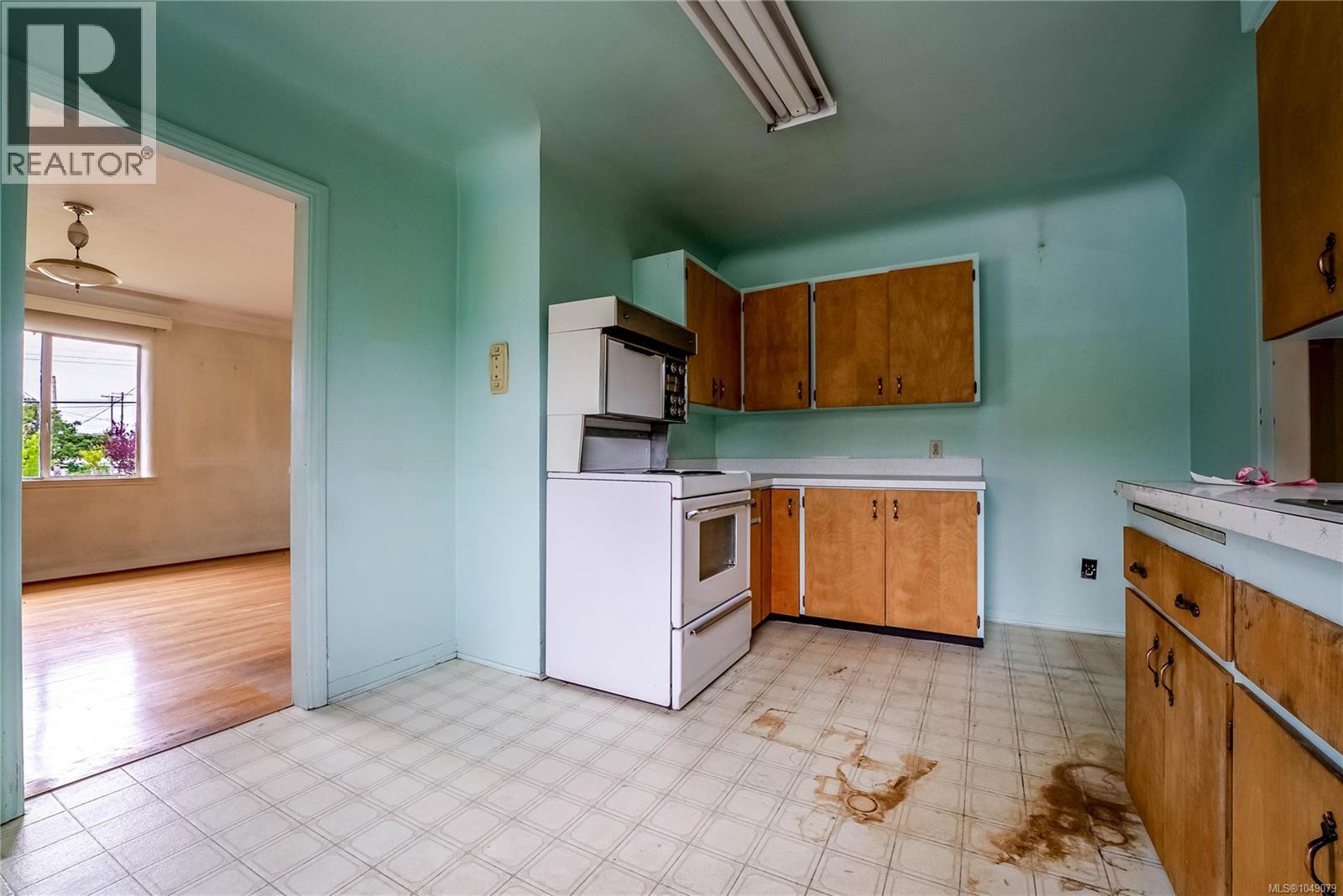 1673 North Dairy Rd - Image 8