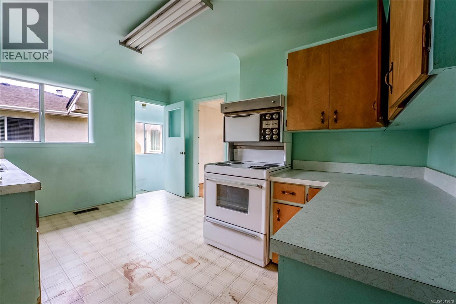 1673 North Dairy Rd - 9