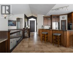 Bedroom - 10 Bayview Heights, Coldstream, BC V1B2B9 Photo 23
