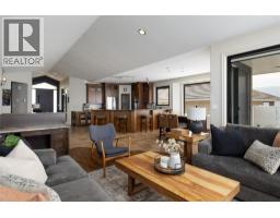 Dining room - 10 Bayview Heights, Coldstream, BC V1B2B9 Photo 15