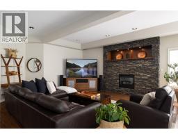 10 Bayview Heights, Coldstream, BC V1B2B9 Photo 35