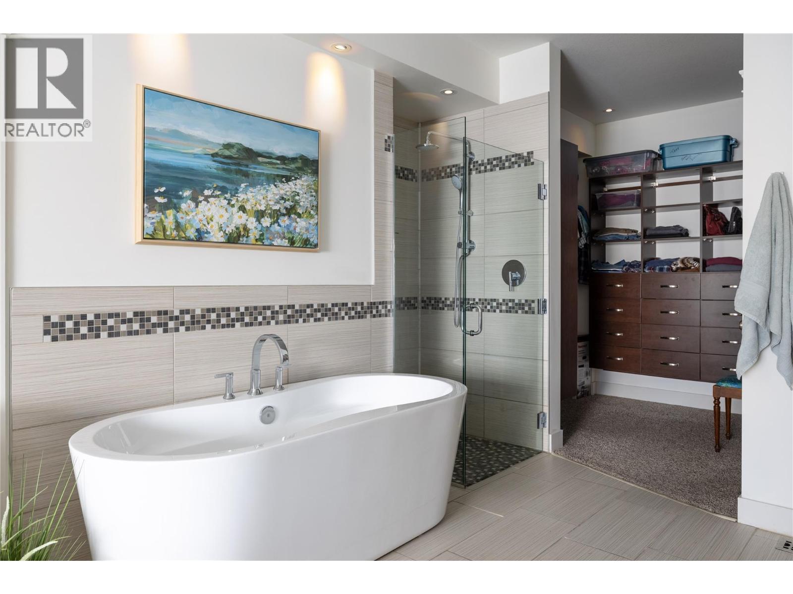 7055 Apex Drive - 31