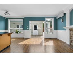 8838 216 Street, Langley, BC V1M3Z5 Photo 10