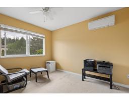 8838 216 Street, Langley, BC V1M3Z5 Photo 36