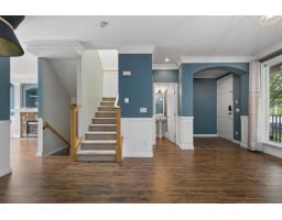 8838 216 Street, Langley, BC V1M3Z5 Photo 6