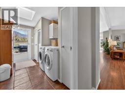 1474 93 95 Highway, Windermere, BC V0B2L1 Photo 17