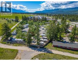 1474 93 95 Highway, Windermere, BC V0B2L1 Photo 46